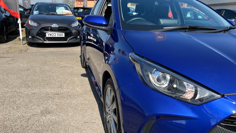 Toyota Yaris 1.5 Hybrid Icon 5dr CVT Hybrid Hatchback